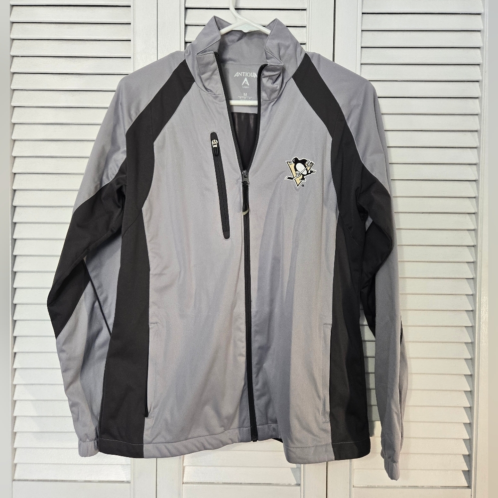 NWOT Gray and Black NHL Track Jacket - Pittsburg Penguins